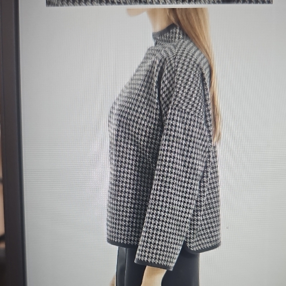 NWT MAX STUDIO Houndstooth Funnel Neck Long Sleeved Top 3 Sizes - Picture 15 of 16